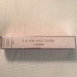 La Vie est Belle by Lancôme